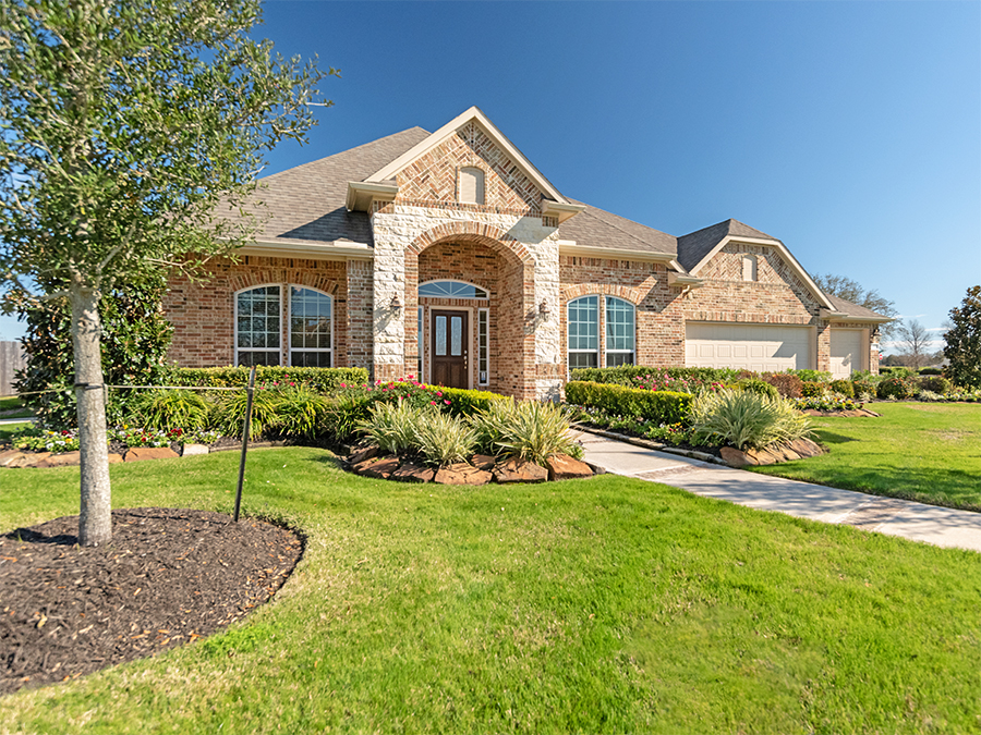 New Model Homes for Sale in Angleton TX | 1360 Laurel Loop , Angleton ...